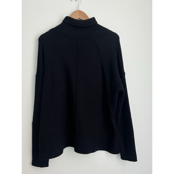 ICB New York Women Black Chunky Turtleneck Sweater Asymmetrical Hem 100% Wool XS - Picture 4 of 6